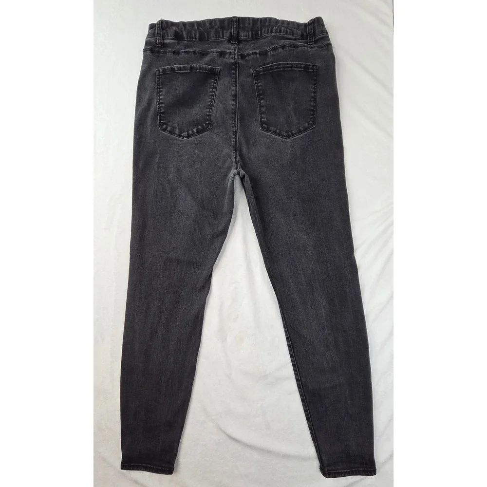 Forever 21+ Jeans Women 18 Black High Rise Skinny Faded Denim Excellent‎